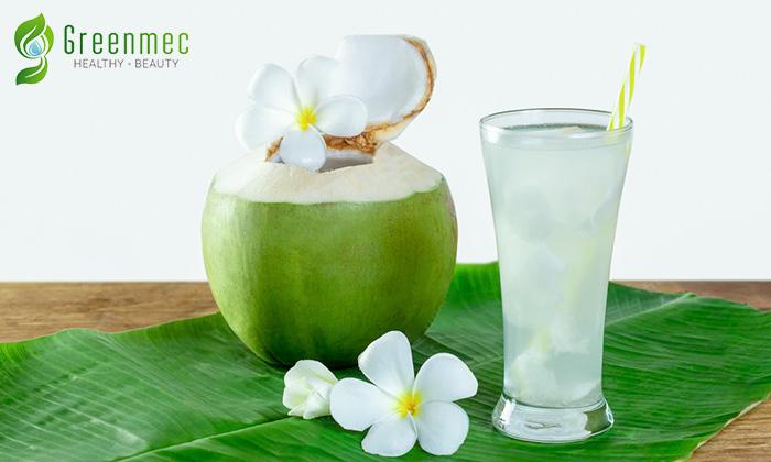 Nước dừa giúp giải rượu